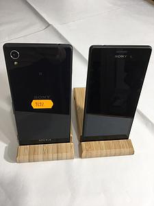 sony m4 8GB NOIR like new (7072)